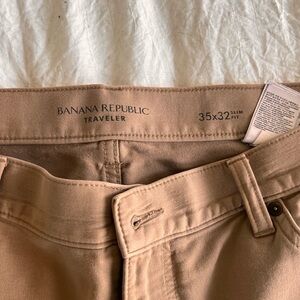 Excellent condition banana Republic travelers 35x32